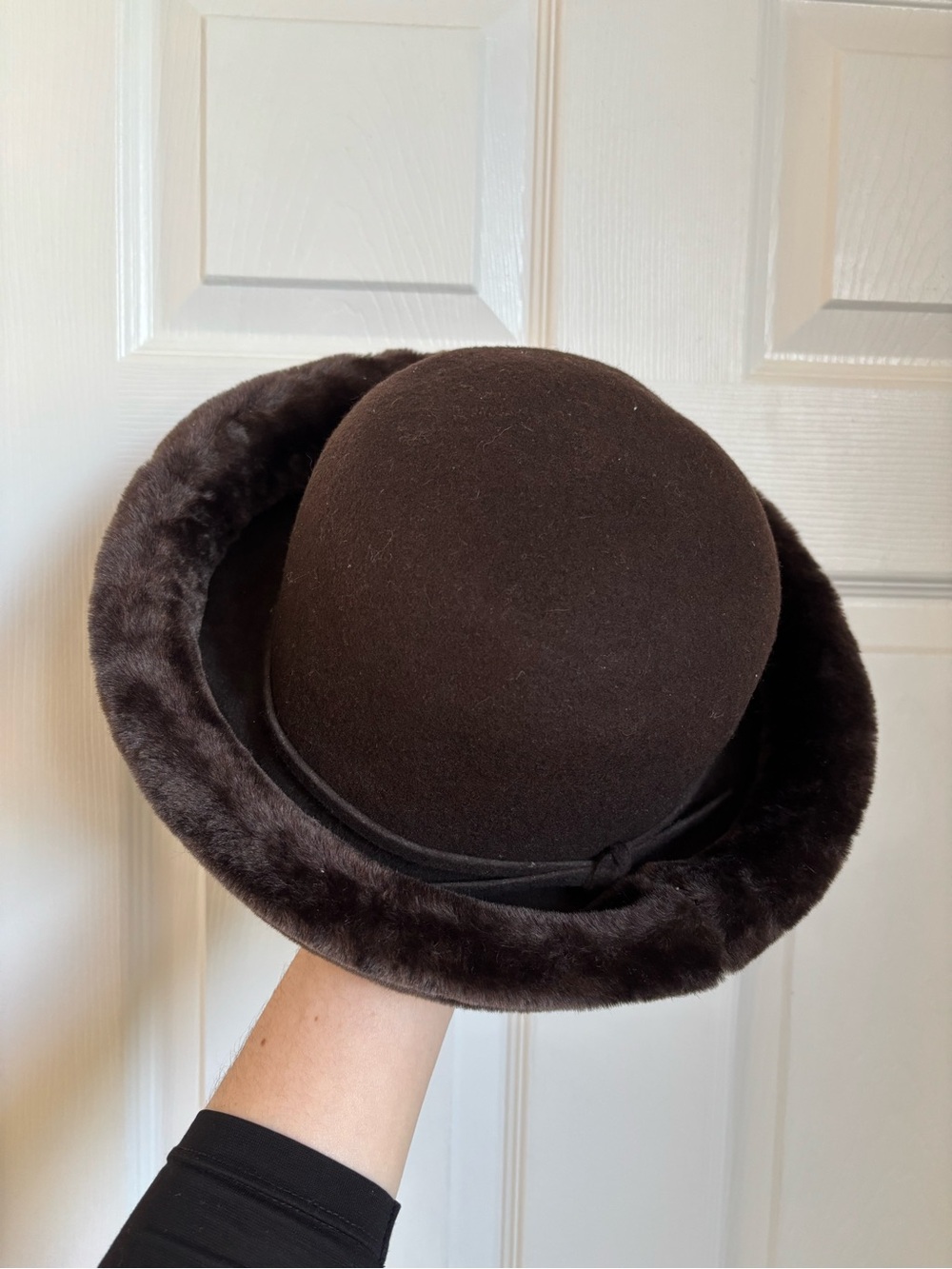 Vintage 100% Wool Betmar Made in USA Chocolate Brown Faux Fur Brim Hat